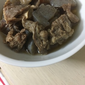 牛すじ肉とこんにゃく甘辛煮♪